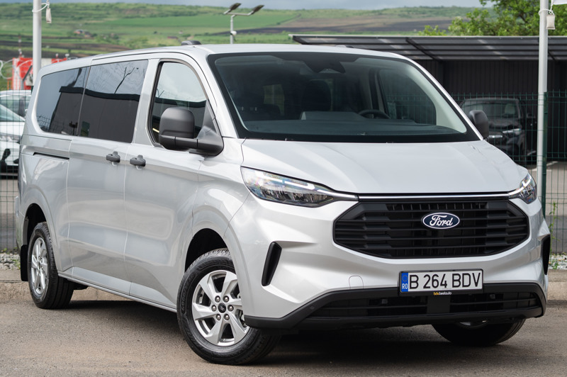 Ford Transit Custom 8+1 Automatic